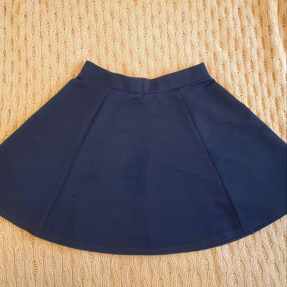 Ribbed Flare Mini Skirt sz Medium